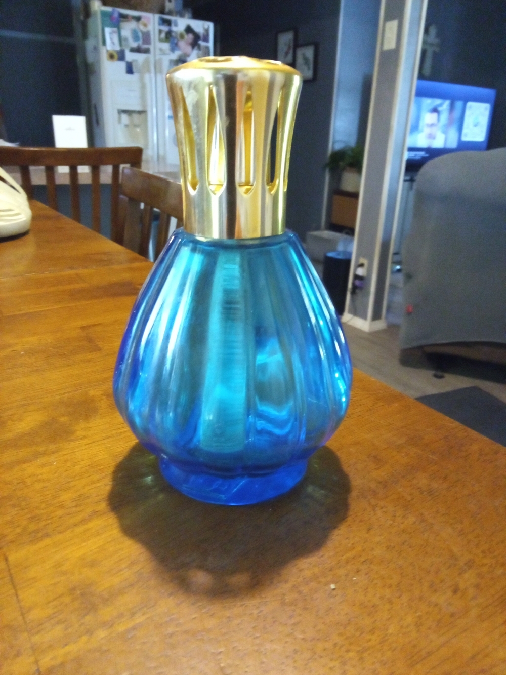 Longburger Blue Glass Defuser